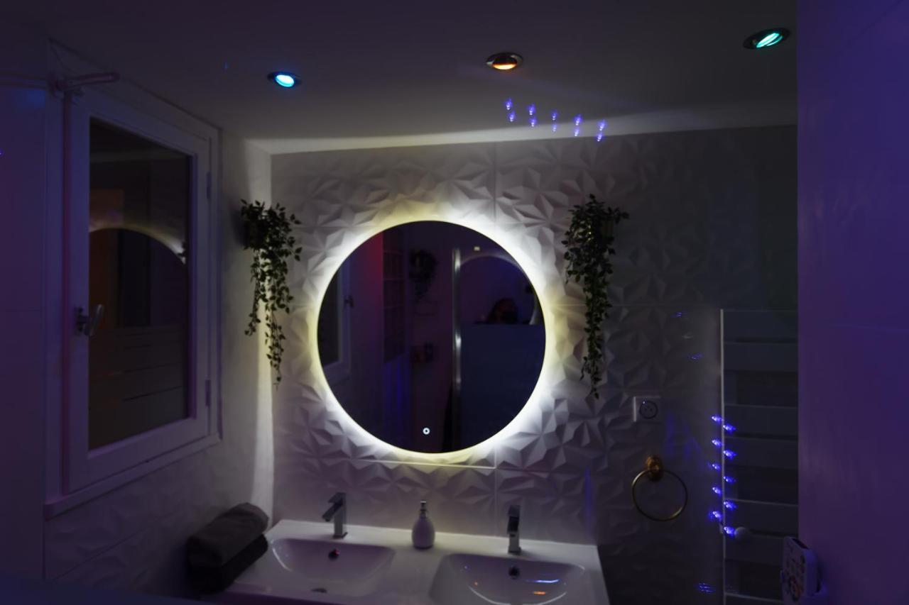 Apartamento Nid Panoramique VUE WOW ! SPAdéco - LoungeZEN - Terrasse ensoleillée - arrivée autonome - Netflix - emplacement idéal - Lumineux - rénové à neuf - Wifi Fibre - Montpellier Exterior foto